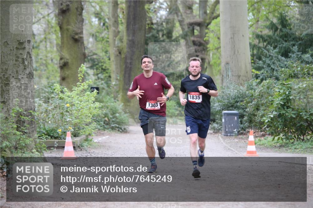 13.04.2025 - Hammer Lauf Jannik Wohlers http://msf.ph/oto/7645249 13.04.2025 11:46:58 Laufen 1303, 1835, 215 meine-sportfotos.de
