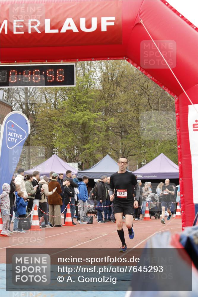 13.04.2025 - Hammer Lauf A. Gomolzig http://msf.ph/oto/7645293 13.04.2025 10:32:55 Ziel 189, 766, 982, 1757, 1976 meine-sportfotos.de