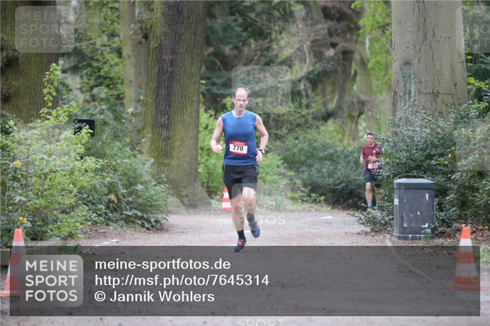 13.04.2025 - Hammer Lauf Jannik Wohlers http://msf.ph/oto/7645314 13.04.2025 11:46:47 Laufen 770 meine-sportfotos.de