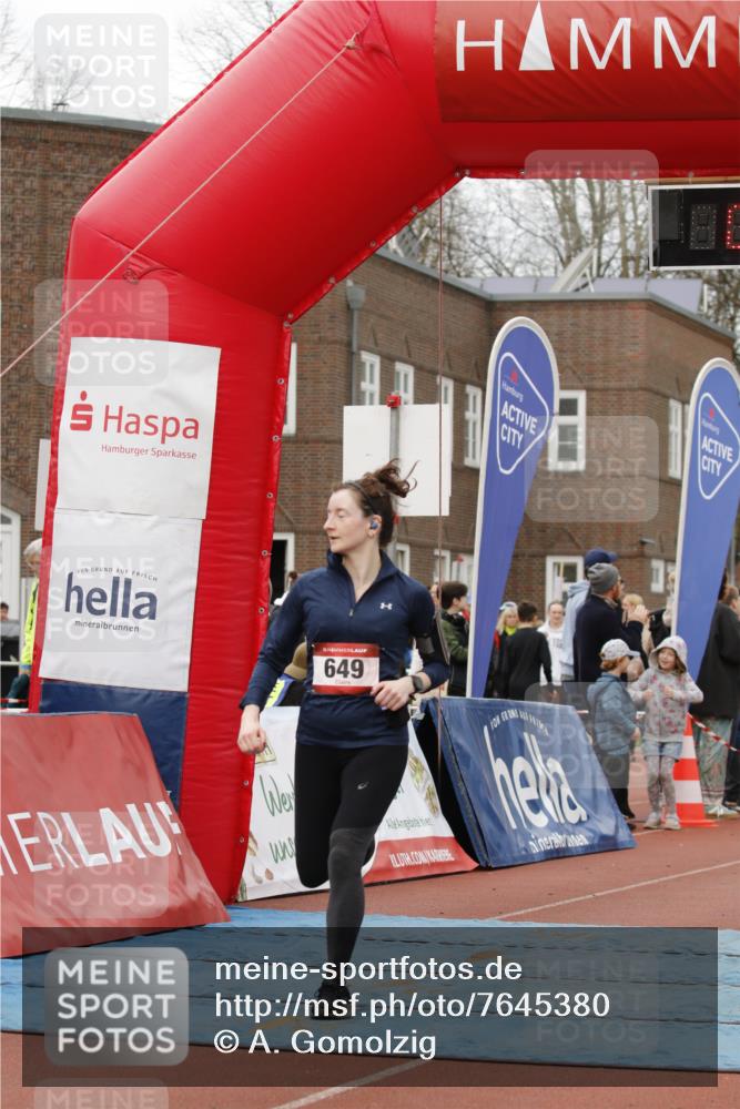 13.04.2025 - Hammer Lauf A. Gomolzig http://msf.ph/oto/7645380 13.04.2025 10:32:17 Ziel 649, 744 meine-sportfotos.de
