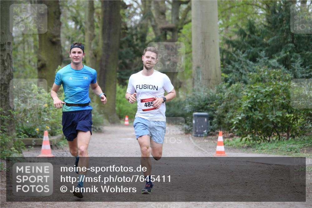 13.04.2025 - Hammer Lauf Jannik Wohlers http://msf.ph/oto/7645411 13.04.2025 11:46:16 Laufen 485 meine-sportfotos.de