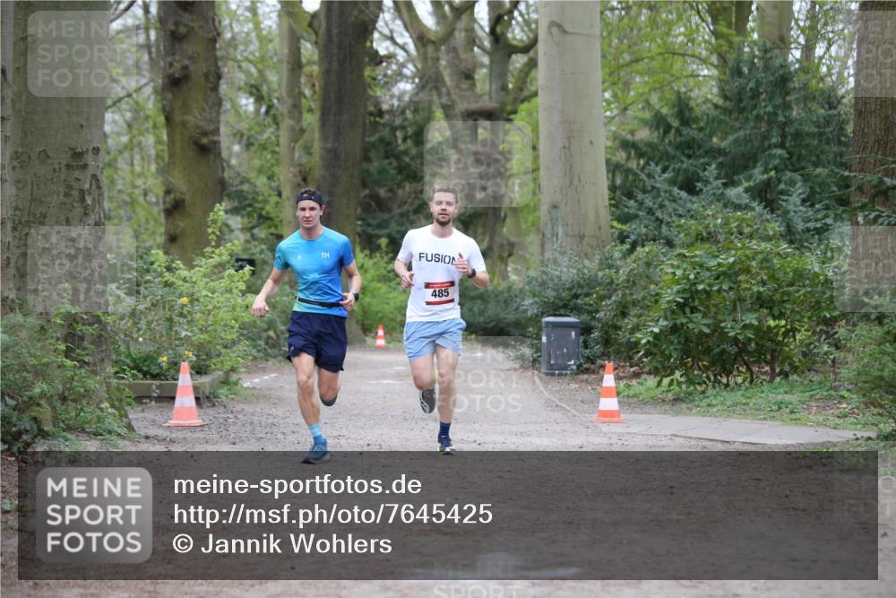 13.04.2025 - Hammer Lauf Jannik Wohlers http://msf.ph/oto/7645425 13.04.2025 11:46:15 Laufen 485 meine-sportfotos.de