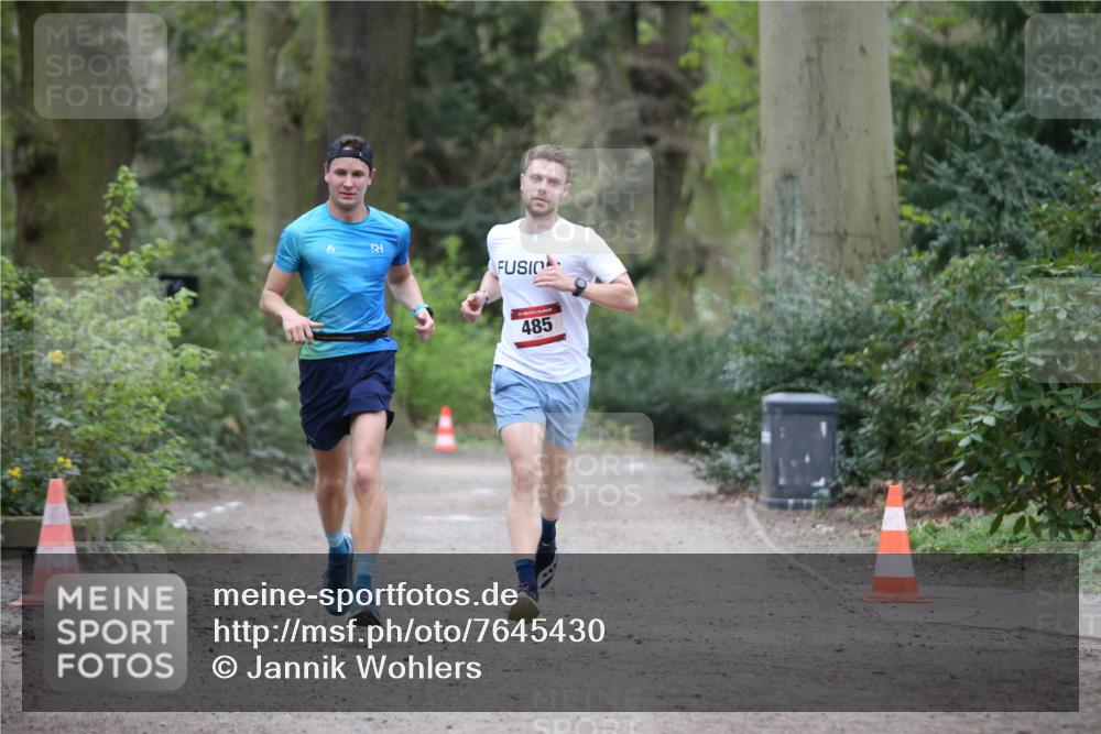13.04.2025 - Hammer Lauf Jannik Wohlers http://msf.ph/oto/7645430 13.04.2025 11:46:15 Laufen 485 meine-sportfotos.de