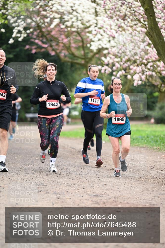 13.04.2025 - Hammer Lauf Dr. Thomas Lammeyer http://msf.ph/oto/7645488 13.04.2025 10:15:13 Laufen 43, 1942, 1111, 1095 meine-sportfotos.de