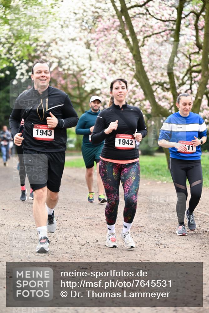 13.04.2025 - Hammer Lauf Dr. Thomas Lammeyer http://msf.ph/oto/7645531 13.04.2025 10:15:15 Laufen 1943, 1942, 11 meine-sportfotos.de
