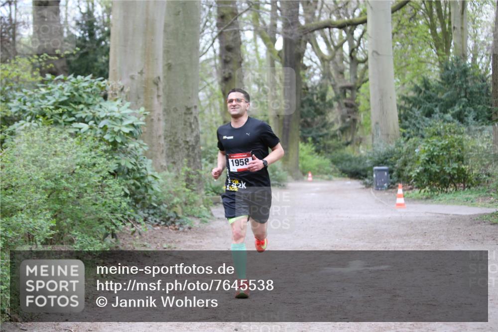 13.04.2025 - Hammer Lauf Jannik Wohlers http://msf.ph/oto/7645538 13.04.2025 11:44:30 Laufen 1958 meine-sportfotos.de