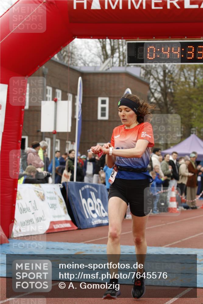 13.04.2025 - Hammer Lauf A. Gomolzig http://msf.ph/oto/7645576 13.04.2025 10:30:33 Ziel 205, 692, 1077, 1959 meine-sportfotos.de