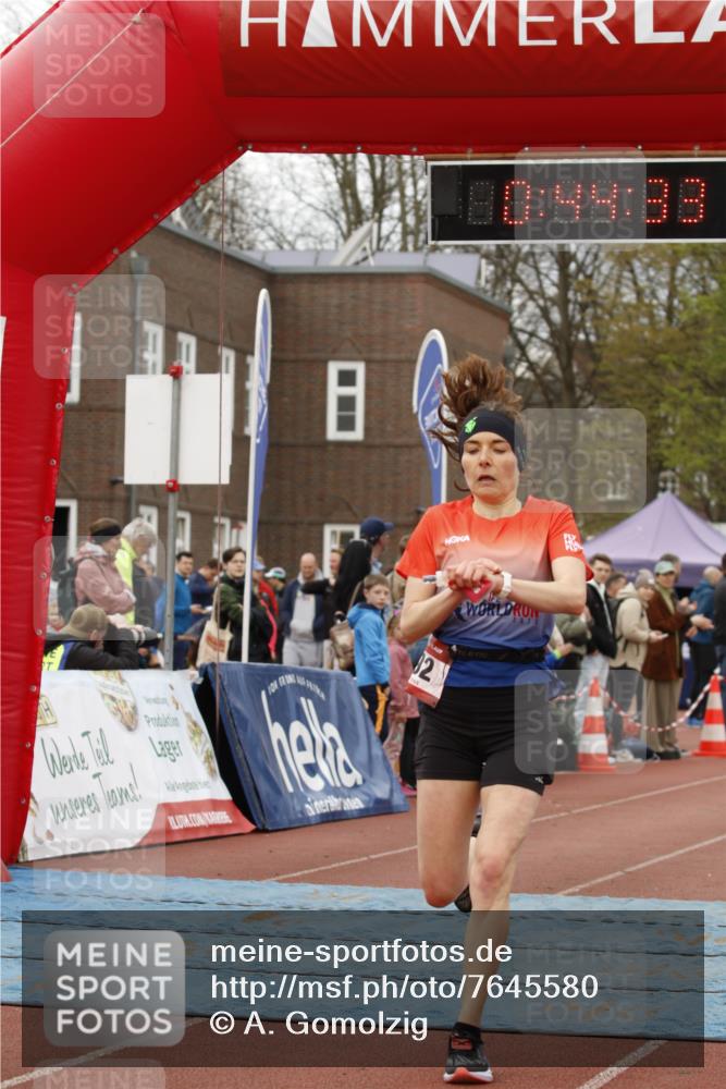 13.04.2025 - Hammer Lauf A. Gomolzig http://msf.ph/oto/7645580 13.04.2025 10:30:32 Ziel 205, 692, 1077, 1959 meine-sportfotos.de