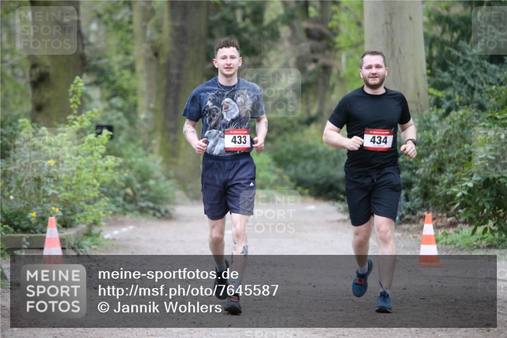 13.04.2025 - Hammer Lauf Jannik Wohlers http://msf.ph/oto/7645587 13.04.2025 11:44:04 Laufen 15, 433, 15, 434 meine-sportfotos.de