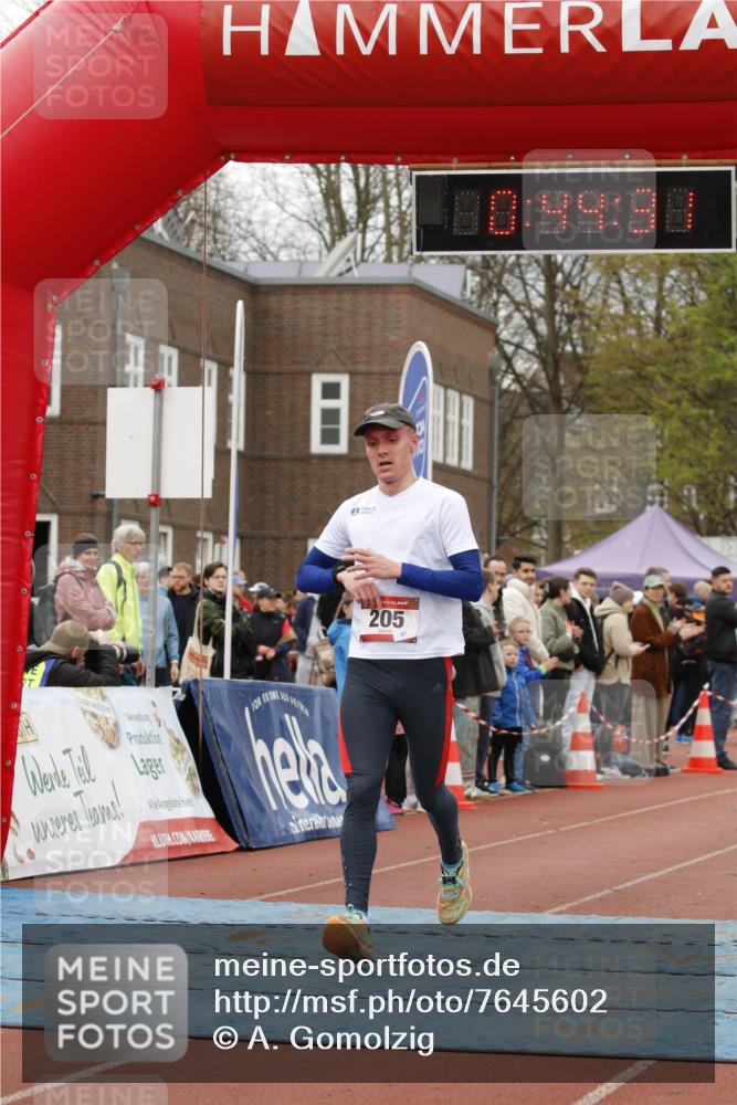 13.04.2025 - Hammer Lauf A. Gomolzig http://msf.ph/oto/7645602 13.04.2025 10:30:31 Ziel 205, 692, 1959 meine-sportfotos.de