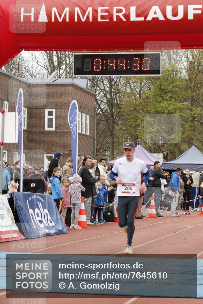 13.04.2025 - Hammer Lauf A. Gomolzig http://msf.ph/oto/7645610 13.04.2025 10:30:30 Ziel 205, 586, 692, 1959 meine-sportfotos.de