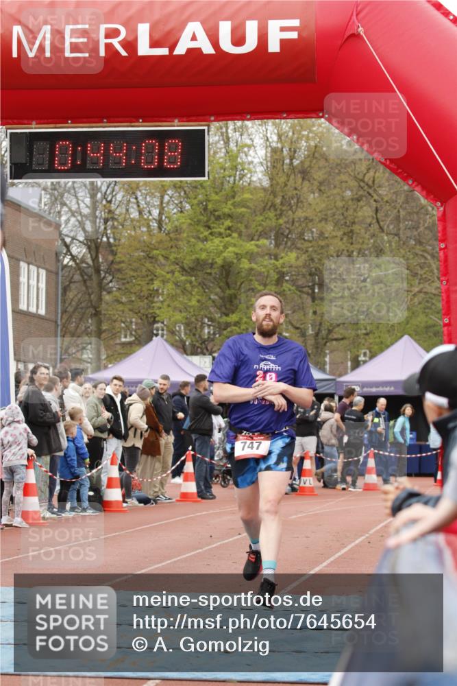 13.04.2025 - Hammer Lauf A. Gomolzig http://msf.ph/oto/7645654 13.04.2025 10:30:08 Ziel 305, 747 meine-sportfotos.de