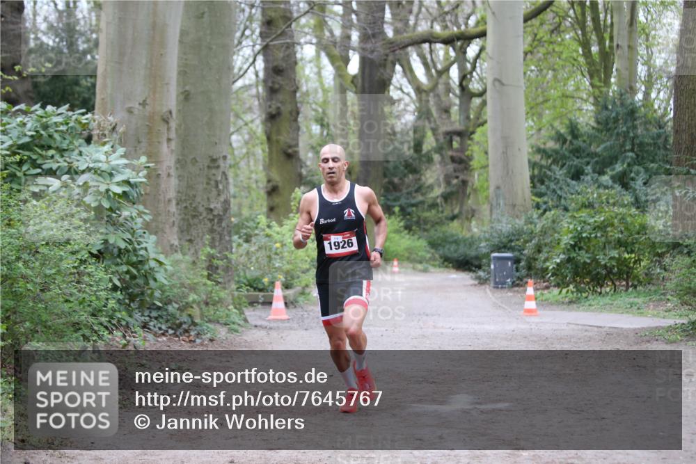 13.04.2025 - Hammer Lauf Jannik Wohlers http://msf.ph/oto/7645767 13.04.2025 11:42:16 Laufen 1926 meine-sportfotos.de