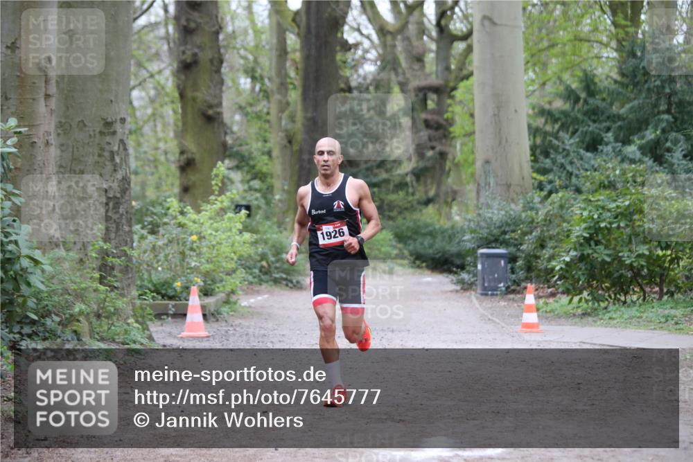13.04.2025 - Hammer Lauf Jannik Wohlers http://msf.ph/oto/7645777 13.04.2025 11:42:15 Laufen 1926 meine-sportfotos.de