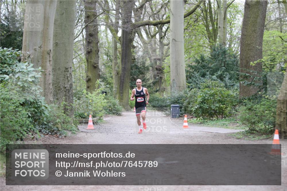 13.04.2025 - Hammer Lauf Jannik Wohlers http://msf.ph/oto/7645789 13.04.2025 11:42:13 Laufen 1926 meine-sportfotos.de