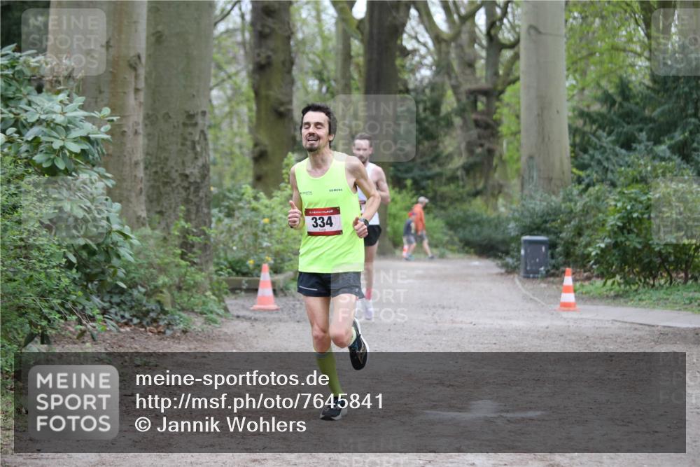 13.04.2025 - Hammer Lauf Jannik Wohlers http://msf.ph/oto/7645841 13.04.2025 11:39:16 Laufen 334 meine-sportfotos.de