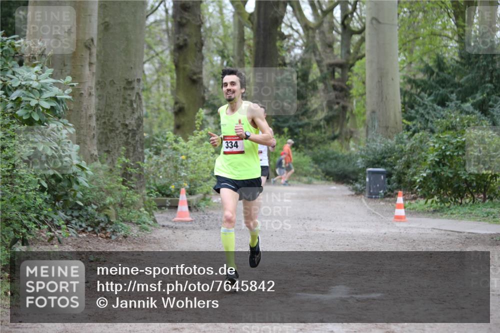 13.04.2025 - Hammer Lauf Jannik Wohlers http://msf.ph/oto/7645842 13.04.2025 11:39:16 Laufen 334 meine-sportfotos.de