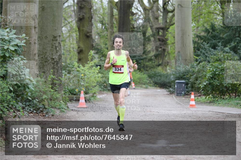 13.04.2025 - Hammer Lauf Jannik Wohlers http://msf.ph/oto/7645847 13.04.2025 11:39:15 Laufen 334 meine-sportfotos.de