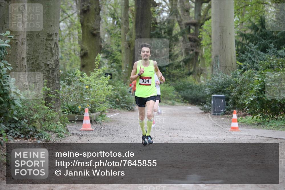 13.04.2025 - Hammer Lauf Jannik Wohlers http://msf.ph/oto/7645855 13.04.2025 11:39:15 Laufen 334 meine-sportfotos.de