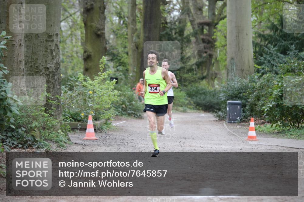 13.04.2025 - Hammer Lauf Jannik Wohlers http://msf.ph/oto/7645857 13.04.2025 11:39:14 Laufen 334 meine-sportfotos.de