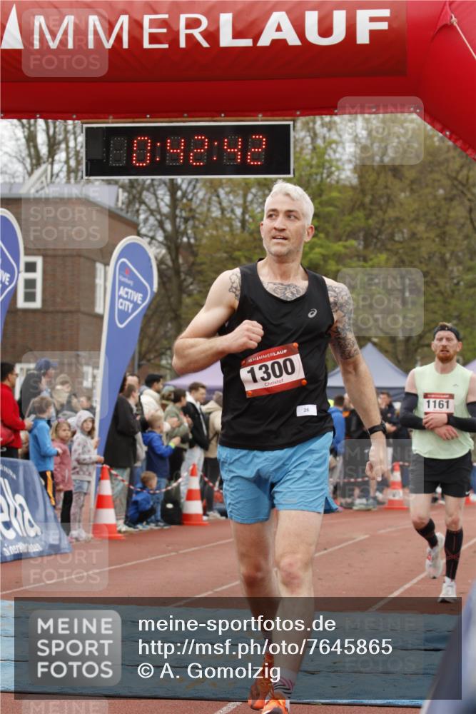 13.04.2025 - Hammer Lauf A. Gomolzig http://msf.ph/oto/7645865 13.04.2025 10:28:42 Ziel 623, 1140, 1161, 1300, 1336, 1704, 1705 meine-sportfotos.de