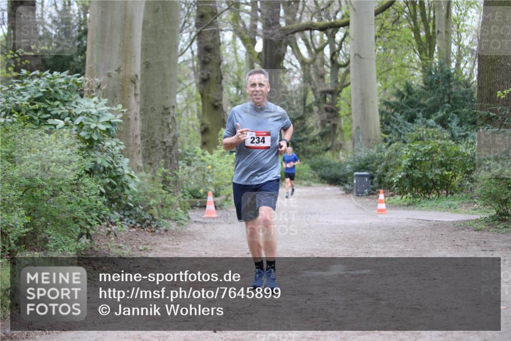13.04.2025 - Hammer Lauf Jannik Wohlers http://msf.ph/oto/7645899 13.04.2025 11:38:24 Laufen 217, 234 meine-sportfotos.de