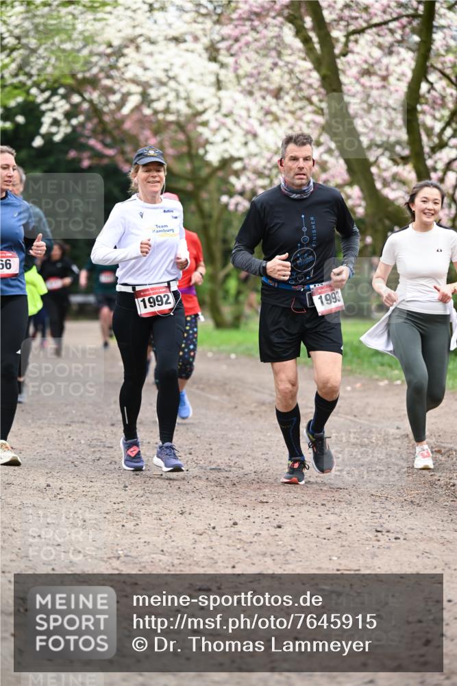 13.04.2025 - Hammer Lauf Dr. Thomas Lammeyer http://msf.ph/oto/7645915 13.04.2025 10:15:43 Laufen 56, 1992, 1993 meine-sportfotos.de