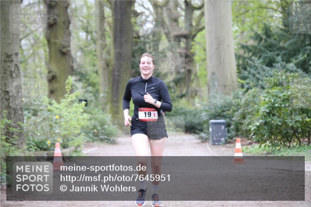 13.04.2025 - Hammer Lauf Jannik Wohlers http://msf.ph/oto/7645951 13.04.2025 11:37:36 Laufen 15, 191 meine-sportfotos.de