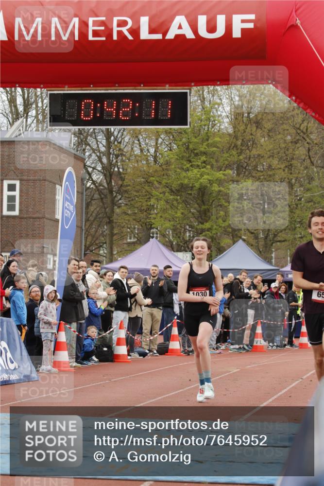 13.04.2025 - Hammer Lauf A. Gomolzig http://msf.ph/oto/7645952 13.04.2025 10:28:11 Ziel 656, 1030 meine-sportfotos.de