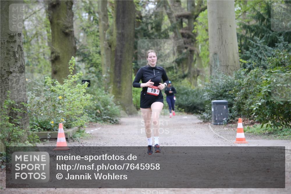 13.04.2025 - Hammer Lauf Jannik Wohlers http://msf.ph/oto/7645958 13.04.2025 11:37:34 Laufen 191 meine-sportfotos.de