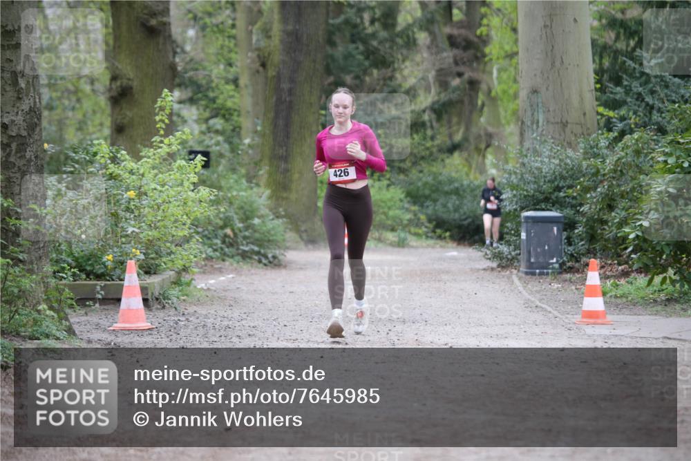 13.04.2025 - Hammer Lauf Jannik Wohlers http://msf.ph/oto/7645985 13.04.2025 11:37:17 Laufen 426 meine-sportfotos.de
