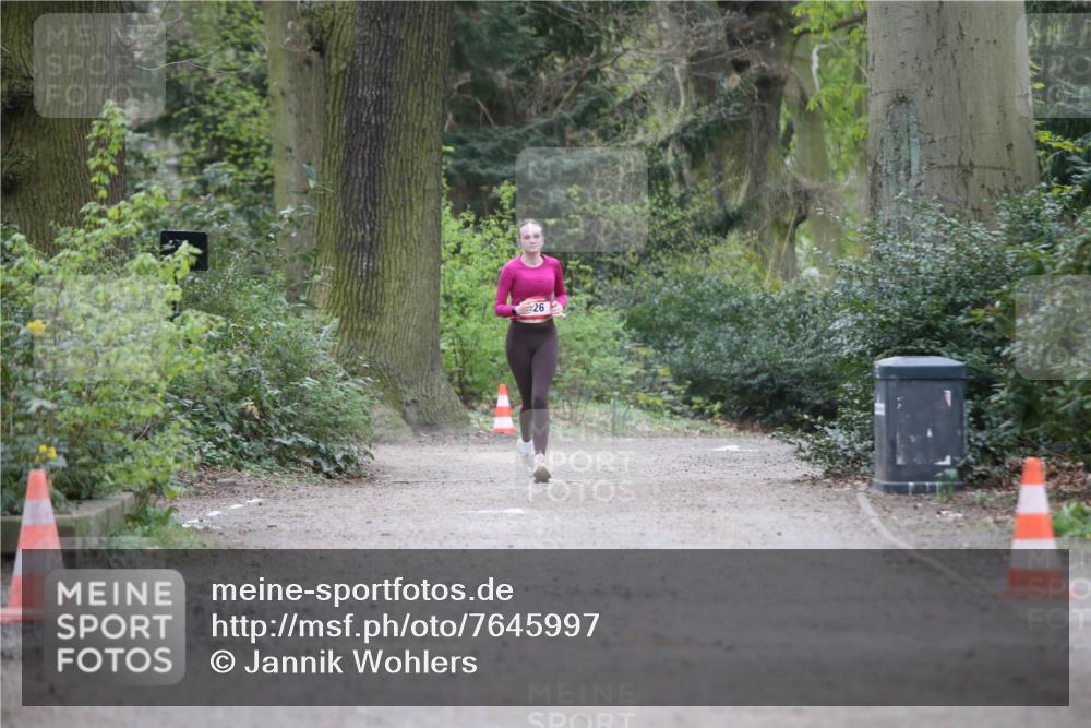 13.04.2025 - Hammer Lauf Jannik Wohlers http://msf.ph/oto/7645997 13.04.2025 11:37:10 Laufen 262 meine-sportfotos.de