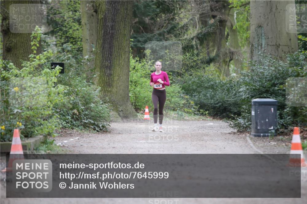 13.04.2025 - Hammer Lauf Jannik Wohlers http://msf.ph/oto/7645999 13.04.2025 11:37:10 Laufen 426 meine-sportfotos.de