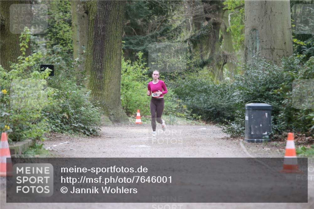 13.04.2025 - Hammer Lauf Jannik Wohlers http://msf.ph/oto/7646001 13.04.2025 11:37:09 Laufen 426 meine-sportfotos.de