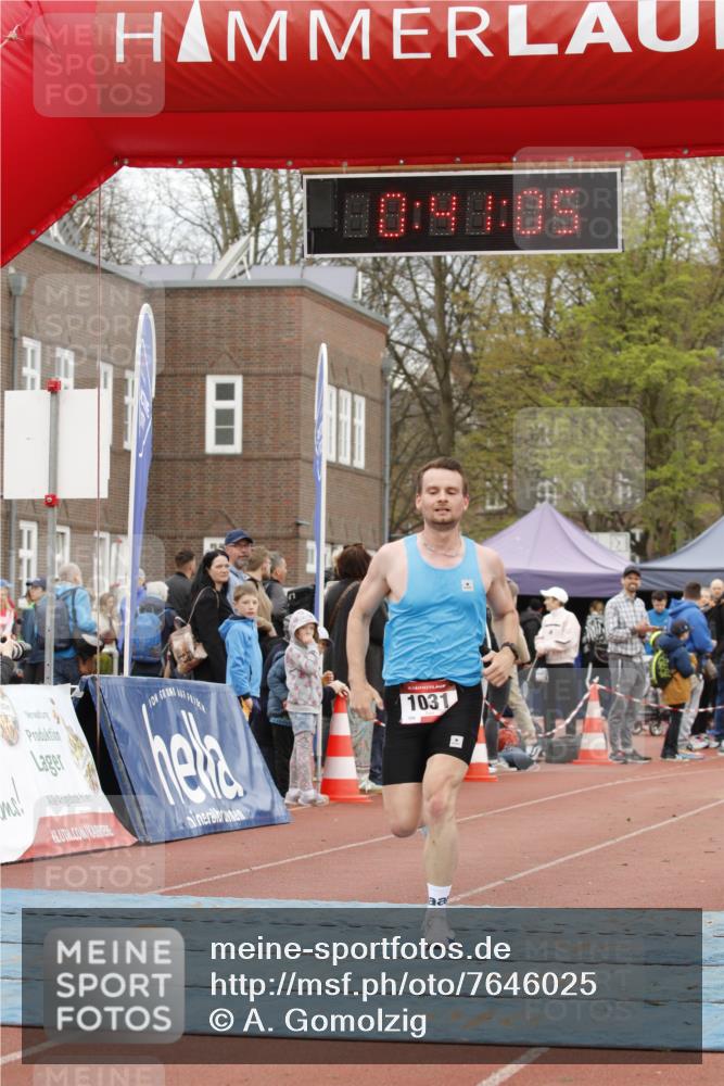 13.04.2025 - Hammer Lauf A. Gomolzig http://msf.ph/oto/7646025 13.04.2025 10:27:04 Ziel 295, 1031 meine-sportfotos.de