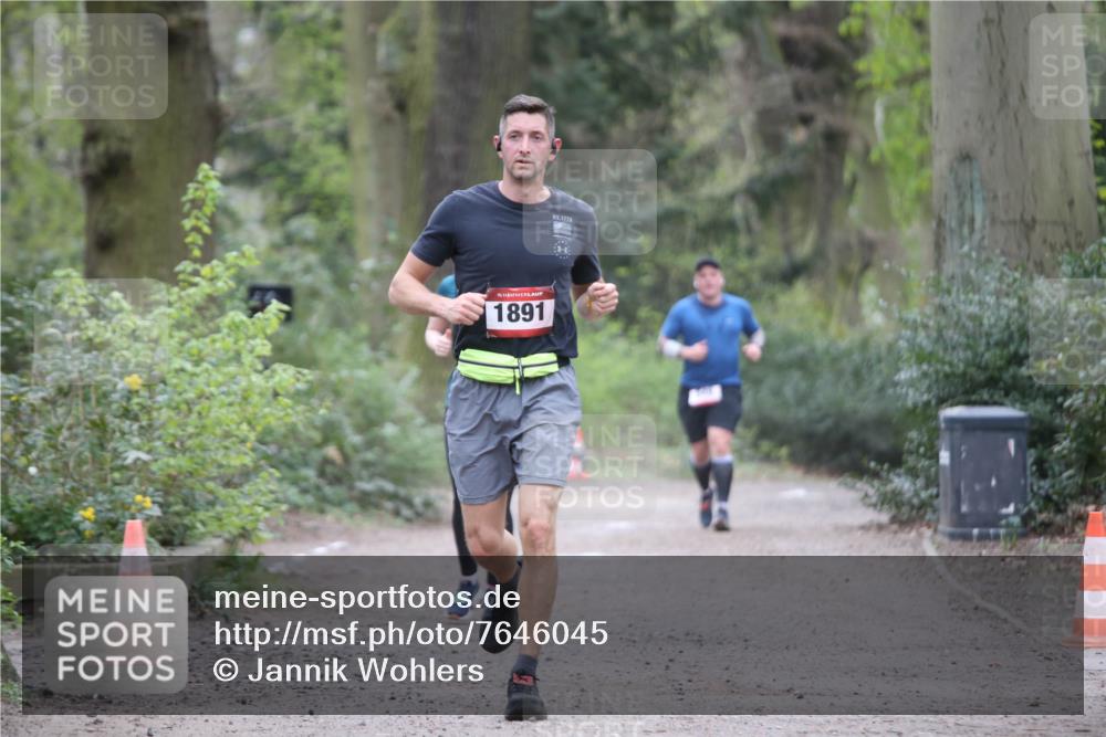 13.04.2025 - Hammer Lauf Jannik Wohlers http://msf.ph/oto/7646045 13.04.2025 11:36:41 Laufen 15, 1891, 1776 meine-sportfotos.de