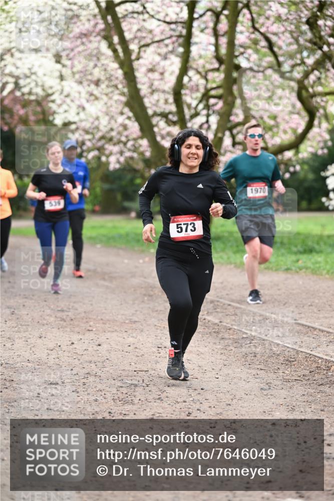 13.04.2025 - Hammer Lauf Dr. Thomas Lammeyer http://msf.ph/oto/7646049 13.04.2025 10:15:51 Laufen 539, 15, 573, 1970 meine-sportfotos.de