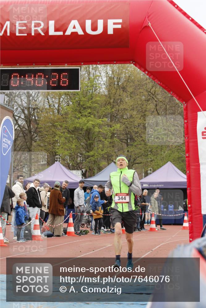 13.04.2025 - Hammer Lauf A. Gomolzig http://msf.ph/oto/7646076 13.04.2025 10:26:25 Ziel 344 meine-sportfotos.de