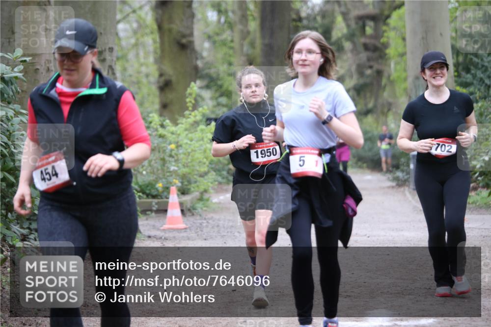 13.04.2025 - Hammer Lauf Jannik Wohlers http://msf.ph/oto/7646096 13.04.2025 11:36:23 Laufen 454, 15, 1950, 51, 702 meine-sportfotos.de