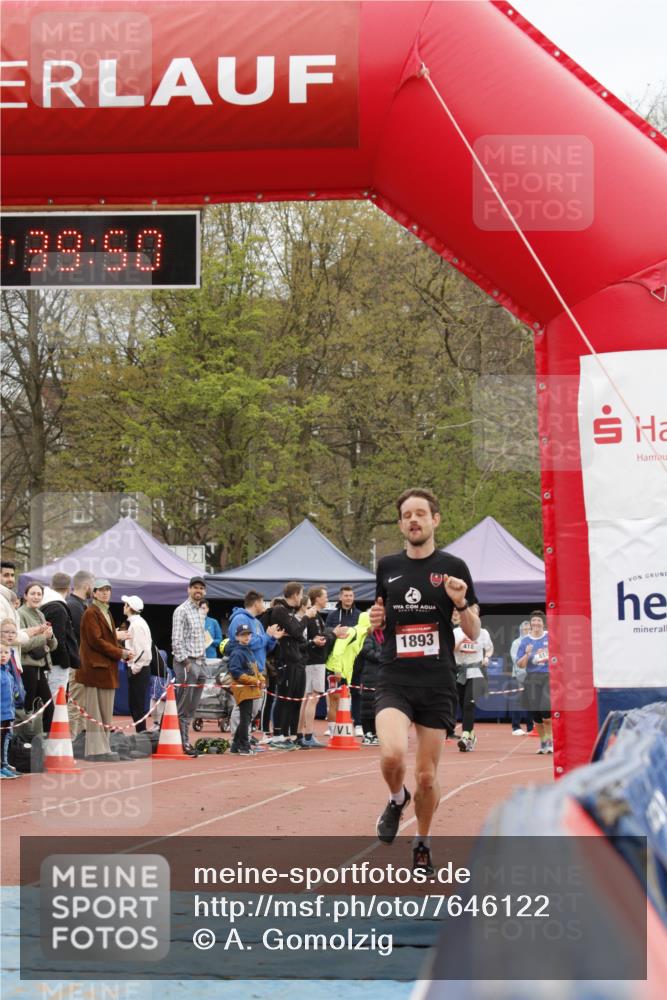 13.04.2025 - Hammer Lauf A. Gomolzig http://msf.ph/oto/7646122 13.04.2025 10:25:50 Ziel 1893 meine-sportfotos.de
