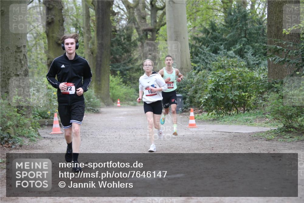 13.04.2025 - Hammer Lauf Jannik Wohlers http://msf.ph/oto/7646147 13.04.2025 11:36:01 Laufen 72 meine-sportfotos.de