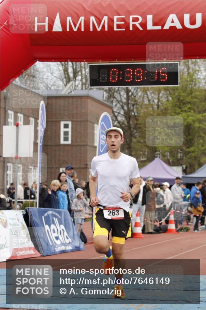 13.04.2025 - Hammer Lauf A. Gomolzig http://msf.ph/oto/7646149 13.04.2025 10:25:14 Ziel 250, 263, 732 meine-sportfotos.de