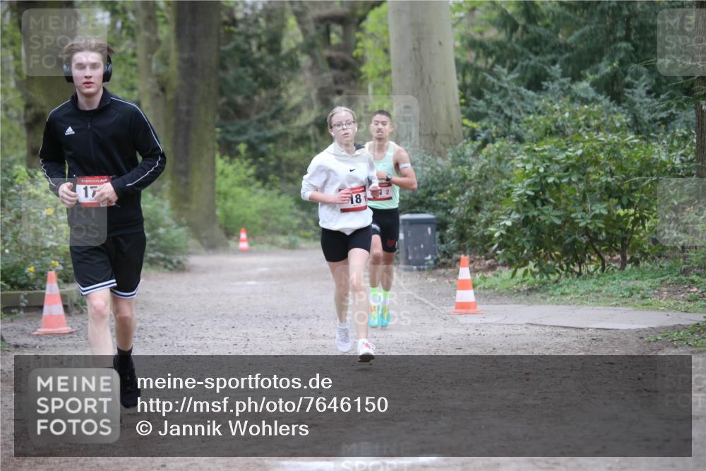 13.04.2025 - Hammer Lauf Jannik Wohlers http://msf.ph/oto/7646150 13.04.2025 11:36:00 Laufen 17, 18 meine-sportfotos.de
