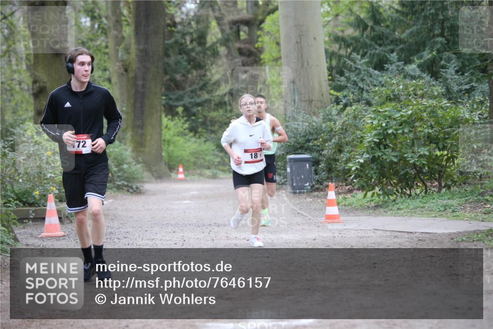 13.04.2025 - Hammer Lauf Jannik Wohlers http://msf.ph/oto/7646157 13.04.2025 11:36:00 Laufen 72, 181 meine-sportfotos.de