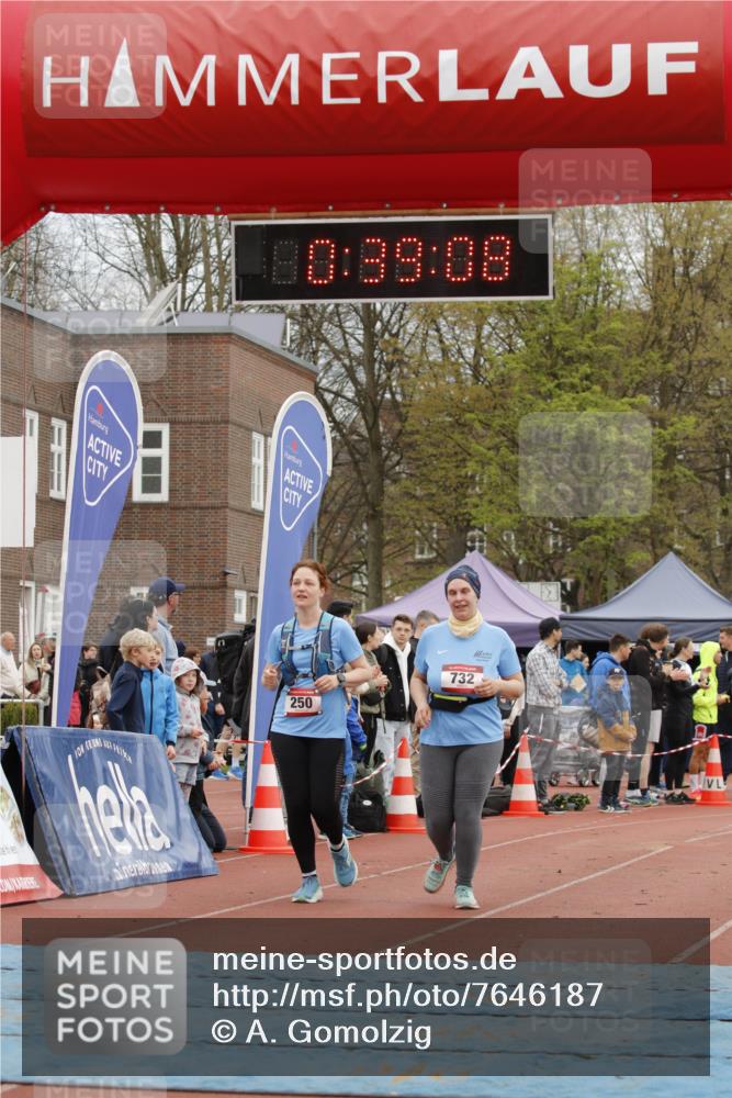 13.04.2025 - Hammer Lauf A. Gomolzig http://msf.ph/oto/7646187 13.04.2025 10:25:08 Ziel 250, 263, 732 meine-sportfotos.de