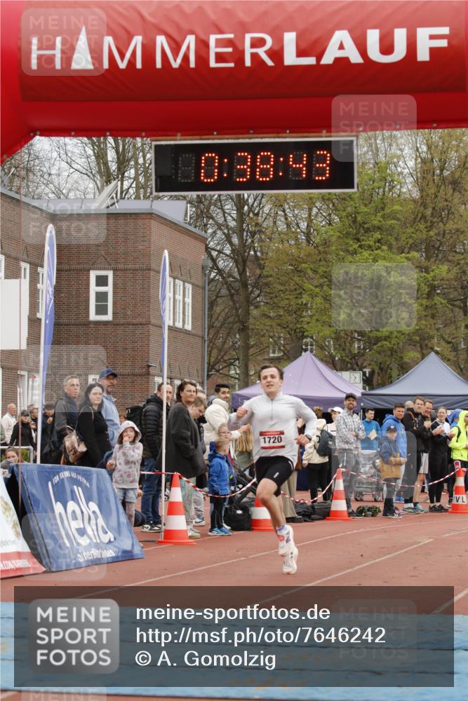 13.04.2025 - Hammer Lauf A. Gomolzig http://msf.ph/oto/7646242 13.04.2025 10:24:43 Ziel 469, 1720 meine-sportfotos.de