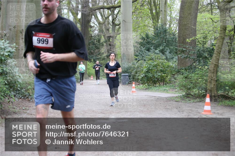 13.04.2025 - Hammer Lauf Jannik Wohlers http://msf.ph/oto/7646321 13.04.2025 11:35:14 Laufen 999, 1310 meine-sportfotos.de