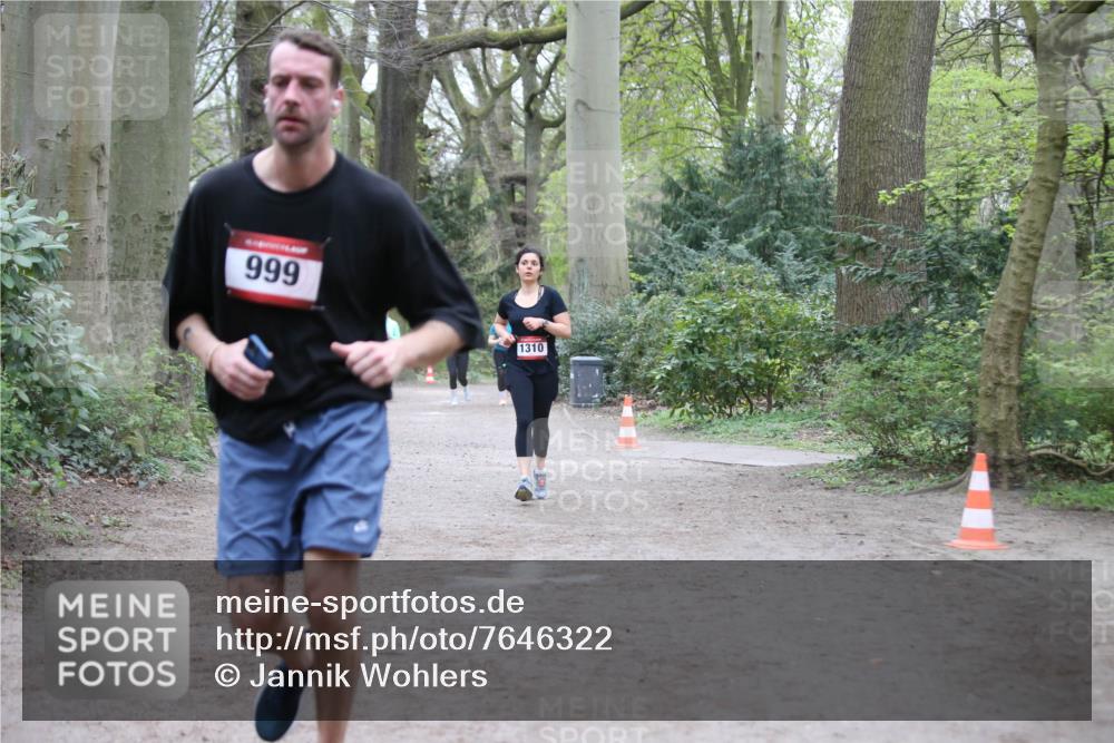 13.04.2025 - Hammer Lauf Jannik Wohlers http://msf.ph/oto/7646322 13.04.2025 11:35:14 Laufen 999, 1310 meine-sportfotos.de