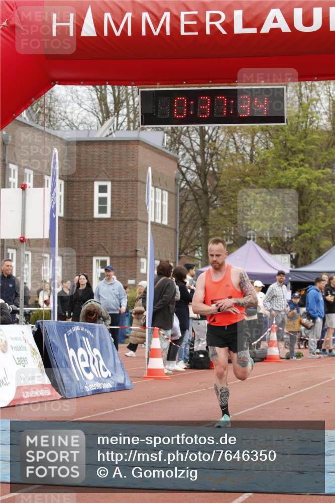 13.04.2025 - Hammer Lauf A. Gomolzig http://msf.ph/oto/7646350 13.04.2025 10:23:34 Ziel 543, 667, 702, 1941 meine-sportfotos.de