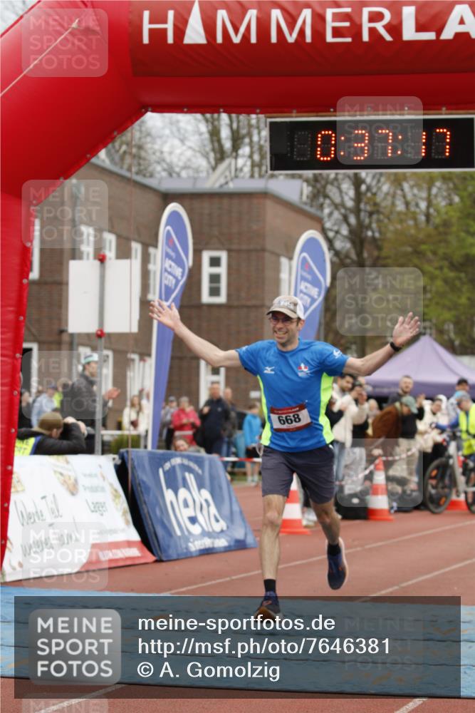 13.04.2025 - Hammer Lauf A. Gomolzig http://msf.ph/oto/7646381 13.04.2025 10:23:17 Ziel 339, 668 meine-sportfotos.de